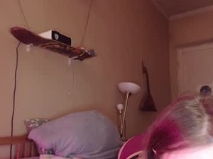 Screenshot from alisashy666 webcams