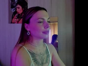 Screenshot from alisatudor69 webcams