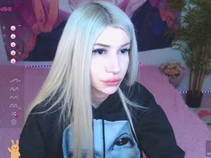 Screenshot from alison_moonlight webcams