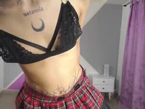 Screenshot from alisson_sharlot04 webcams