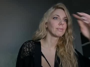 Screenshot from allmaybe webcams