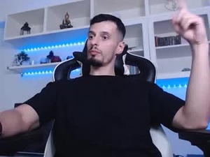 Screenshot from alphamastertodd webcams