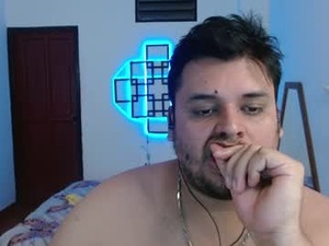 Screenshot from altairstudiosboy webcams