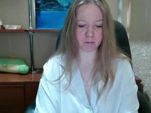 Screenshot from alya764770 webcams