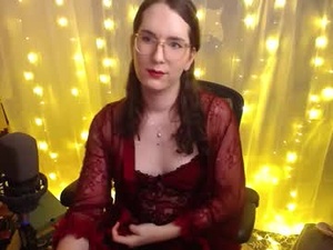 Screenshot from alyssa_lilly webcams