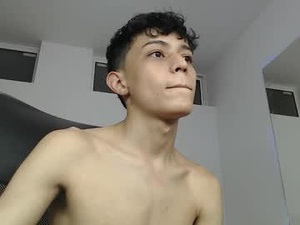 Screenshot from alyxen webcams