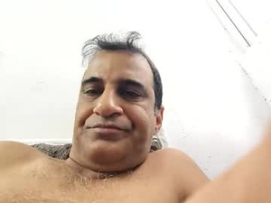 Screenshot from amajeedf1979 webcams