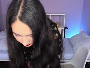 Screenshot from amaliamour webcams