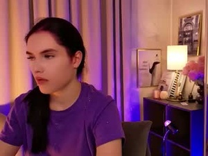 Screenshot from amelievoid webcams
