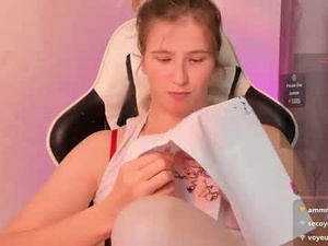 Screenshot from anabelmelody webcams