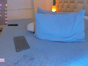 Screenshot from anastasia_leeh webcams