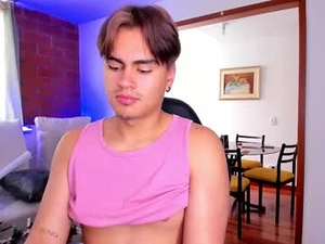 Screenshot from anddy_vargas webcams