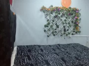 Screenshot from andrea1_ebony webcams