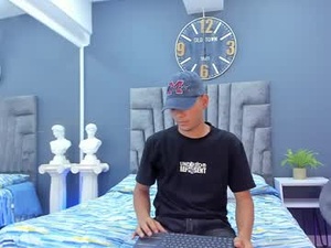 Screenshot from andreas_black webcams