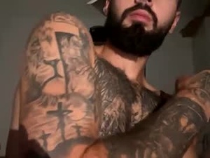 Screenshot from andreidenis23 webcams