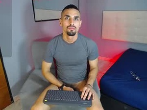 Screenshot from andrewclarkx_ webcams