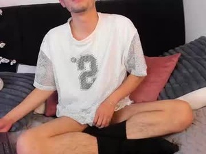 Screenshot from andru_castillo webcams