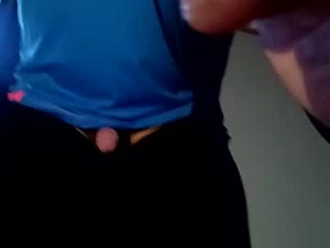 Screenshot from andy101075 webcams