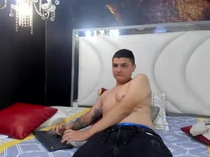 Screenshot from angelblue__ webcams