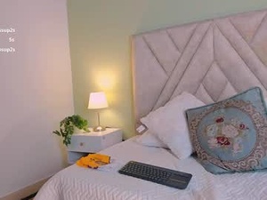 Screenshot from angelica_cross webcams
