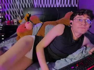 Screenshot from angelito18_twink webcams