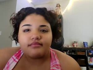 Screenshot from angellooxx webcams