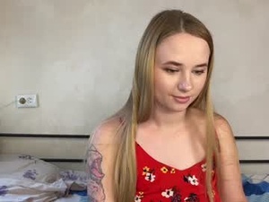 Screenshot from angelmia_92 webcams