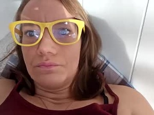 Screenshot from angelvanderpool71 webcams