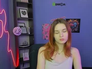 Screenshot from angie_foxy webcams