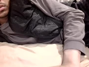 Screenshot from ani6756167 webcams