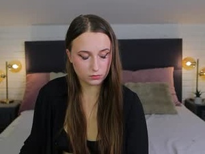 Screenshot from anna__vi webcams