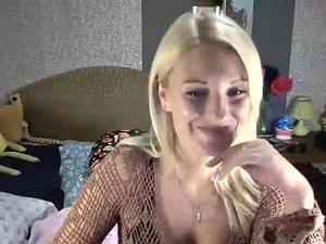 Screenshot from annagreeneyess webcams