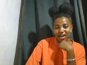 Screenshot from annah60 webcams