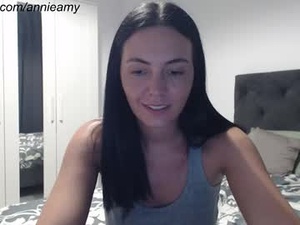 Screenshot from annieamy webcams
