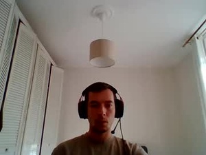 Screenshot from antho75016 webcams