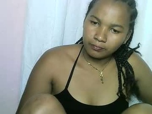 Screenshot from antine9794 webcams