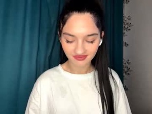 Screenshot from antoinettegretsch webcams