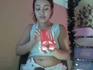 Screenshot from antonellakling_ webcams