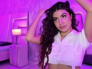 Screenshot from antonellapowell webcams