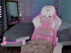 Screenshot from anyataylorr webcams