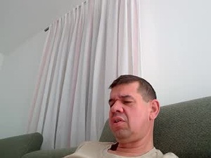 Screenshot from apfelstrudel0506 webcams
