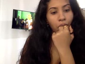 Screenshot from arabiangoddess3 webcams