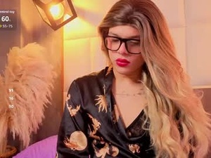 Screenshot from aranza_jones webcams