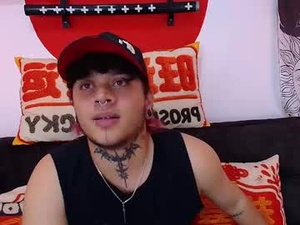 Screenshot from arcano__rh webcams