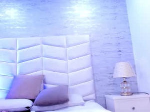 Screenshot from aria_thompson_12 webcams