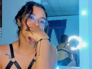 Screenshot from ariana_pierce webcams