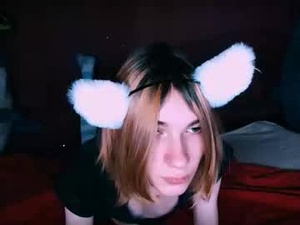 Screenshot from arielpinkcat webcams