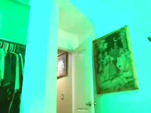 Screenshot from aristarr777 webcams