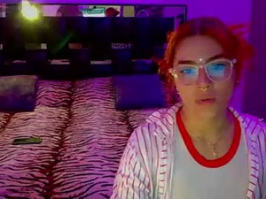 Screenshot from arya_xia webcams