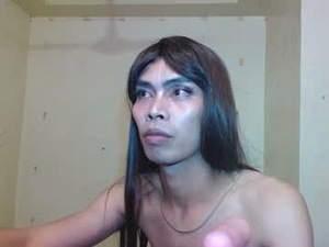 Screenshot from ashgraaay69 webcams